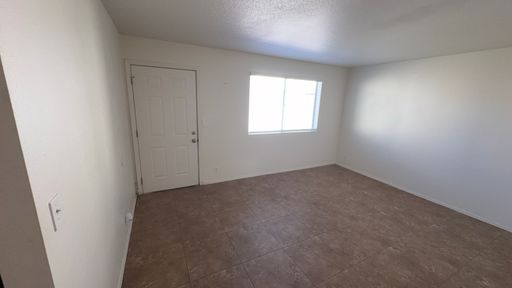 934 W 8th Place #938 – photo 1