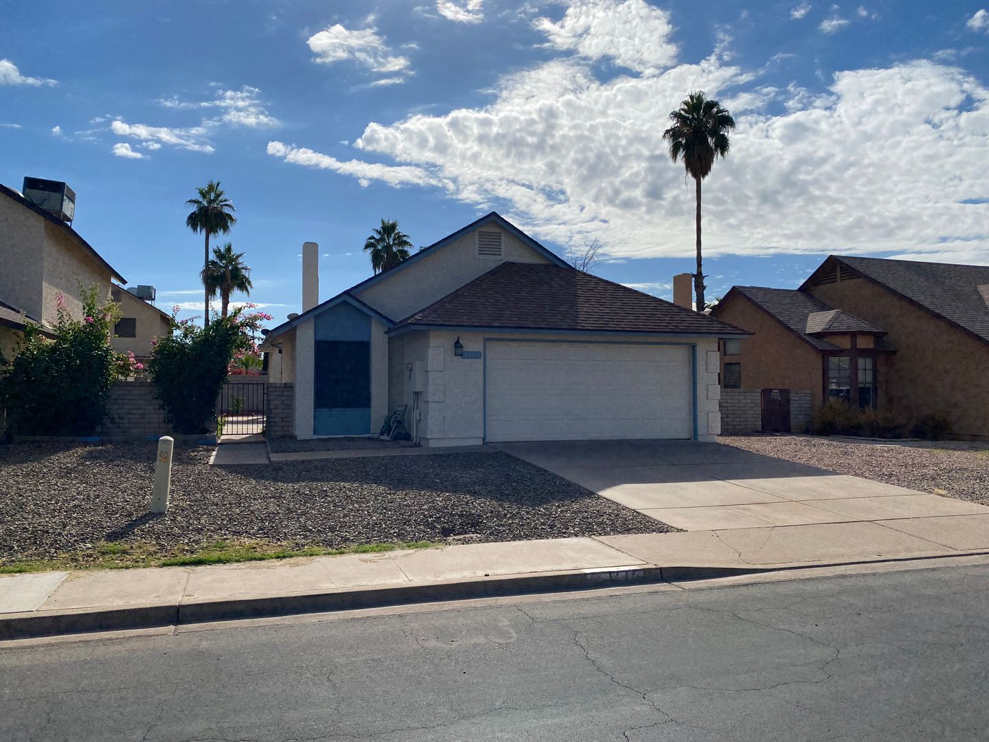 Mesa House: 1717 E Juanita Ave