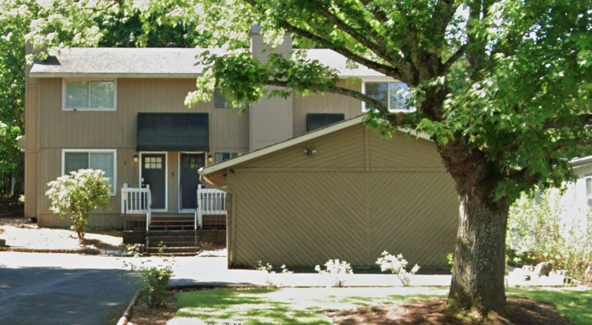 Gresham Apartment: 21640-21644 SE Alder St
