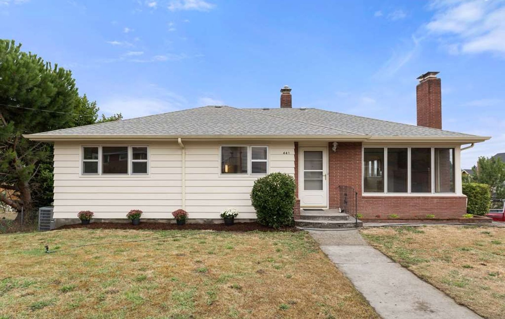 Oregon City House: 441 Logus St.