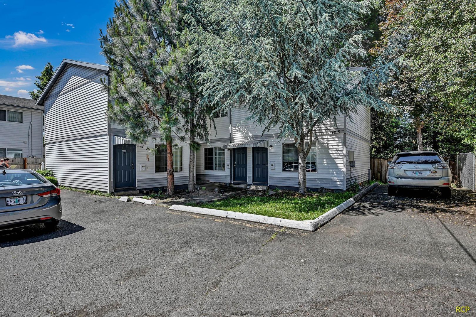 Portland Apartment: 7215 SE Powell Blvd
