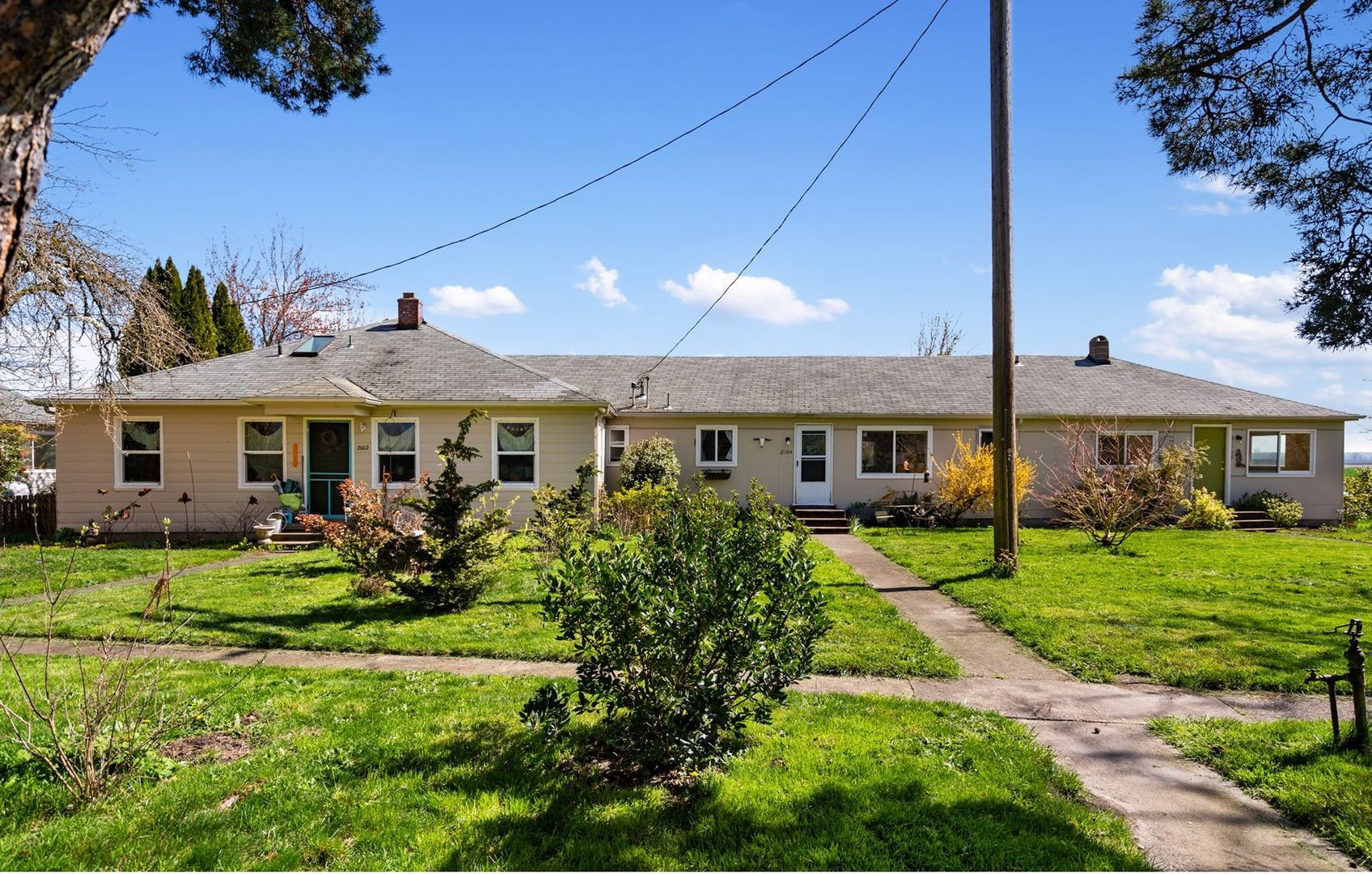 Portland Apartment: 21100-21106 NW Reeder Rd