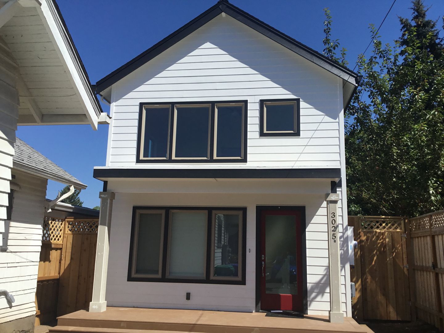 Portland Townhome: 3025 N Terry St. #B