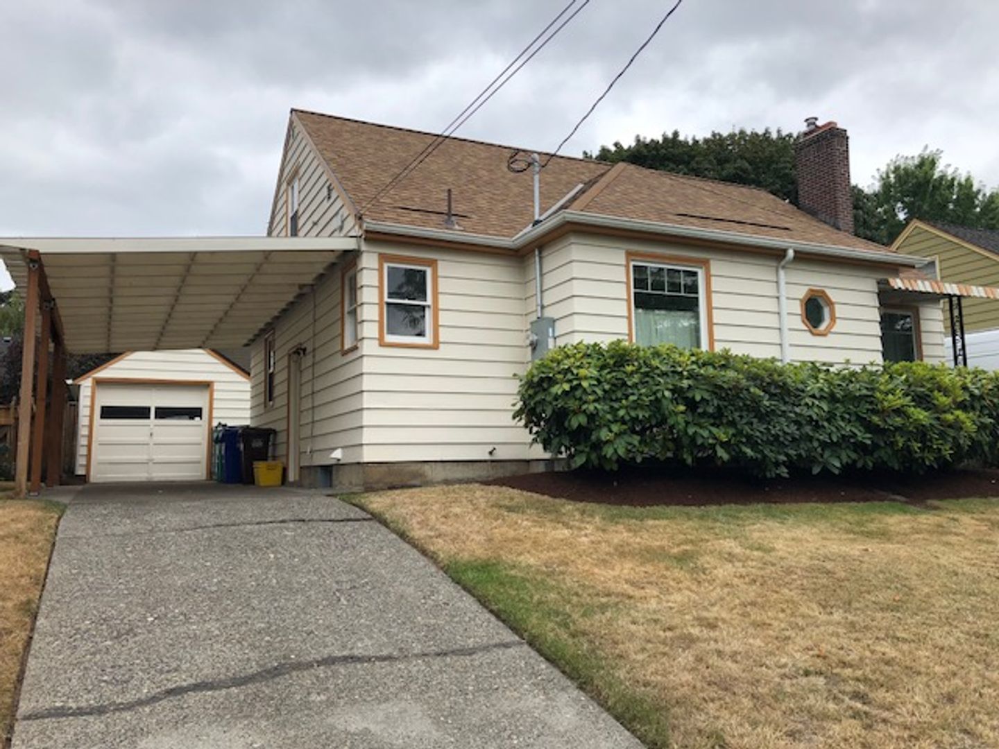 Portland House: 1802 N. Willamette Blvd.