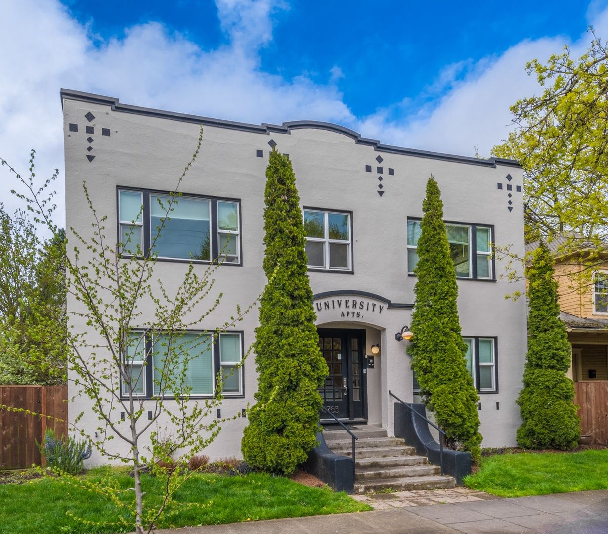 Portland House: 4763 N. Lombard St. #12