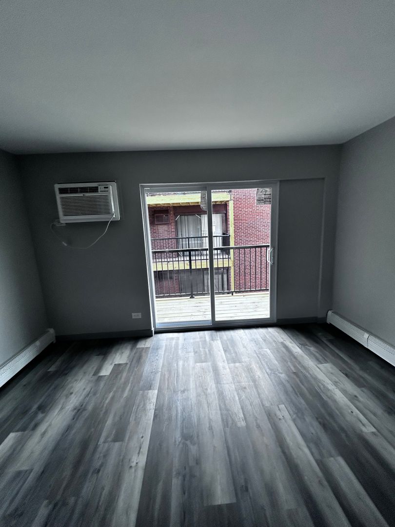 Lansing Apartment: 3023 Bernice Rd