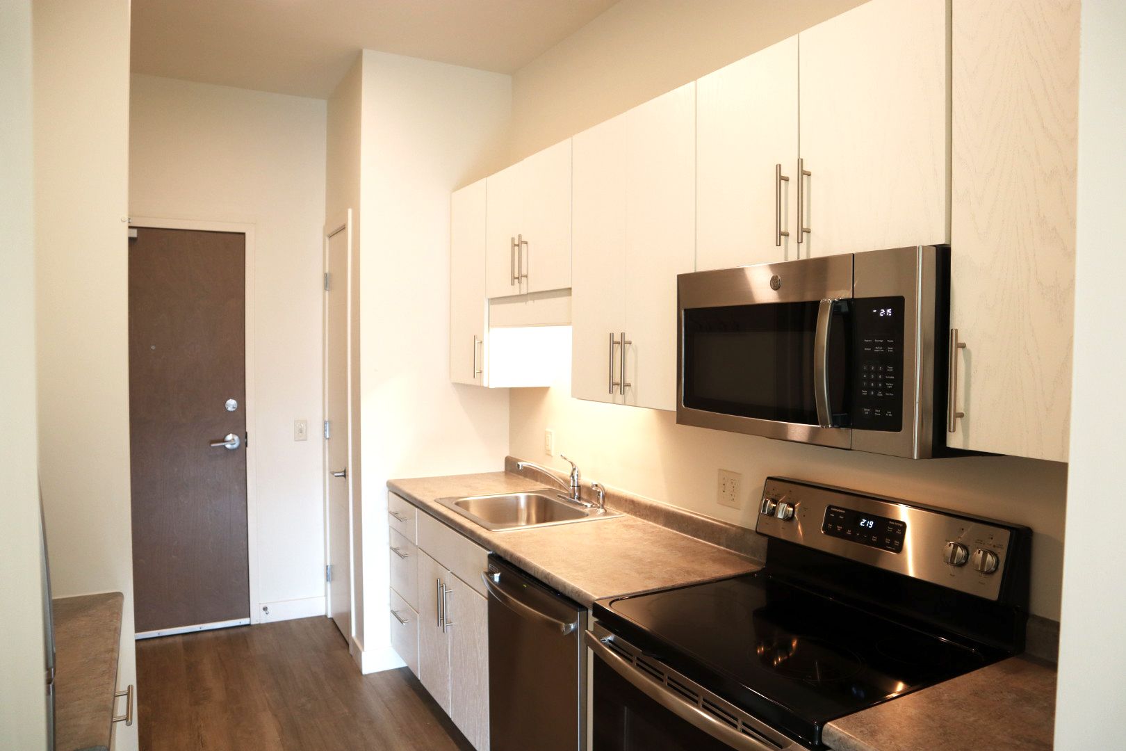 Burlington Apartment: 351 North Avenue