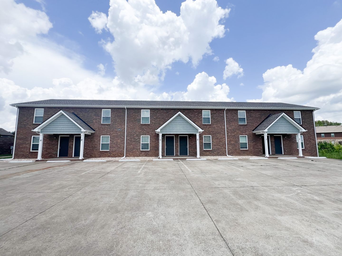 Clarksville Apartment: 1048 W. Creek Coyote Trail