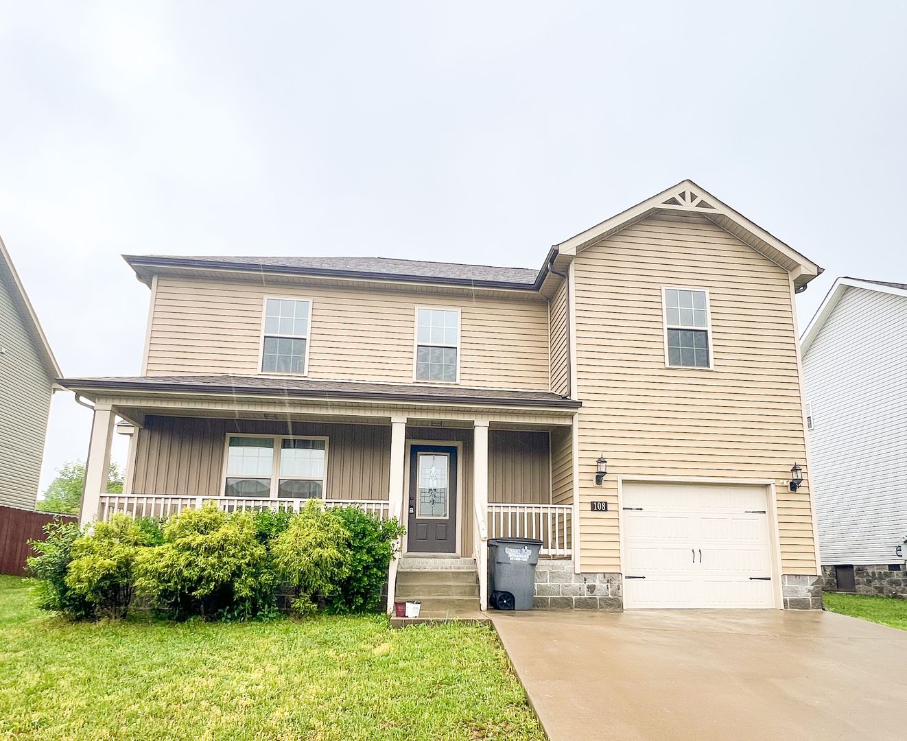 Clarksville House: 108 Woodtrace Ct