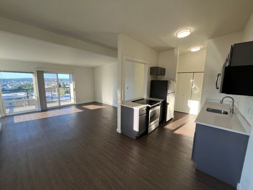 Spacious, Upgraded 1-Bedroom Apartment in the Heart of Magnolia – photo 1