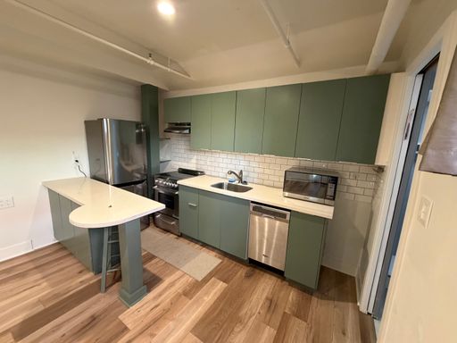 Boutique Studio in Capitol Hill! – photo 1