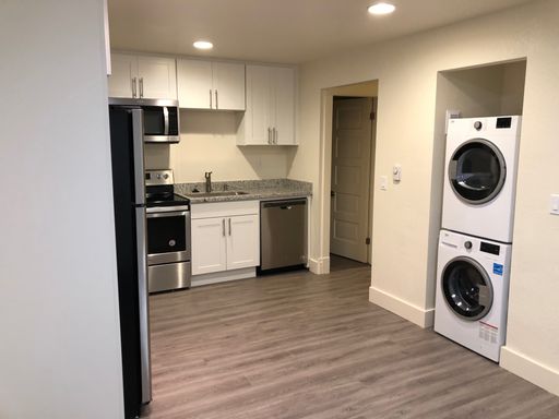 4123 Whitman Ave in Fremont – photo 1