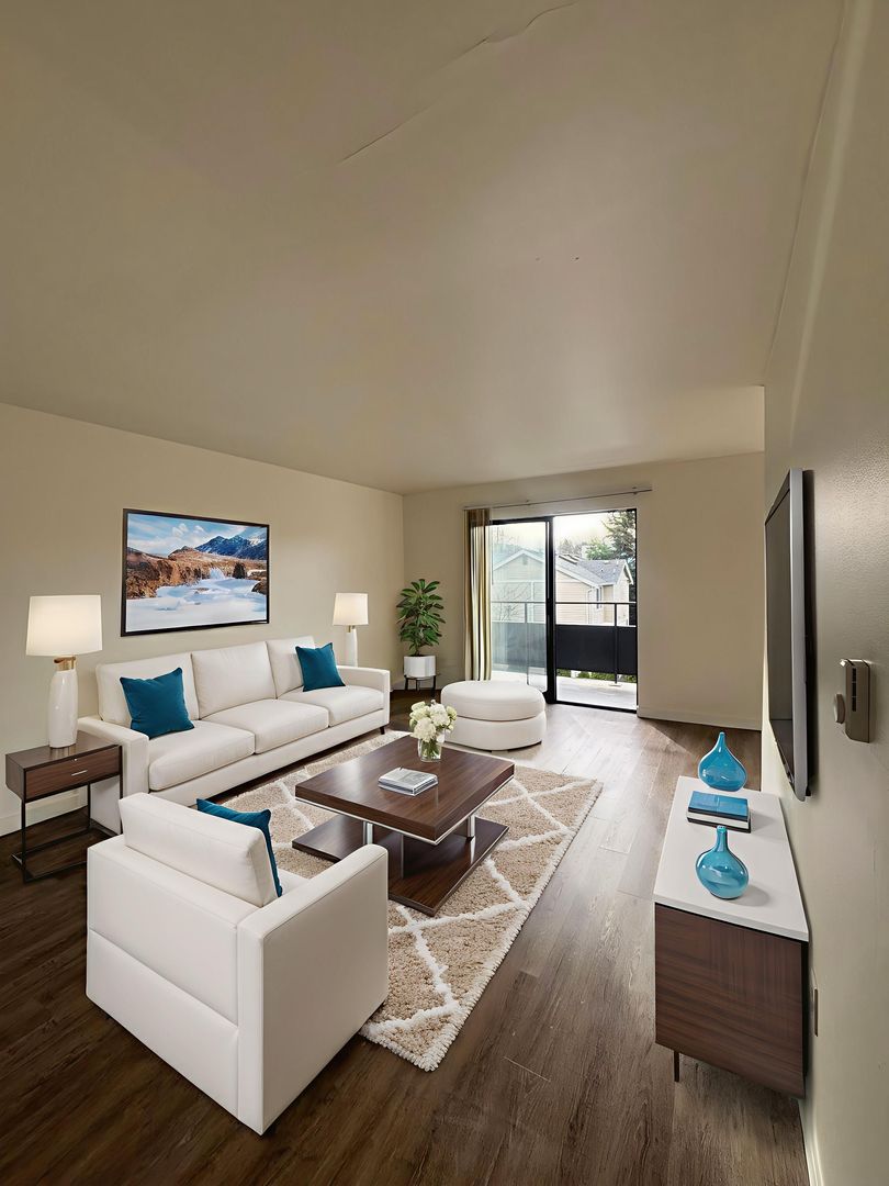 Seattle Apartment: 2121 E Jefferson St