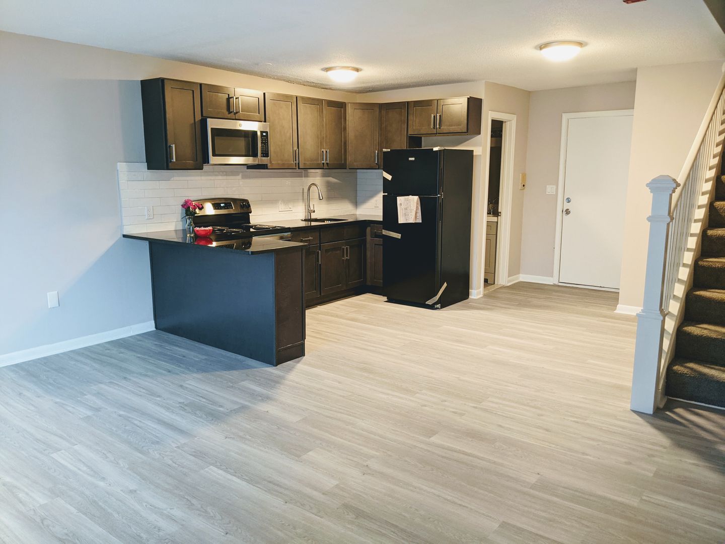 Waterbury Apartment: 222 Bradley Avenue