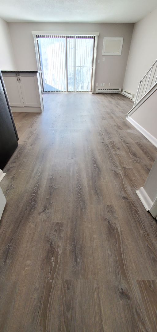 Waterbury Apartment: 222 Bradley Avenue