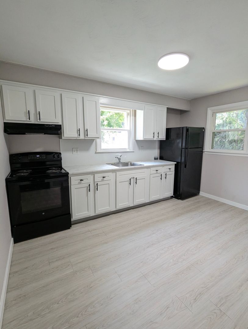 Waterbury Apartment: 248 Birchfield Drive