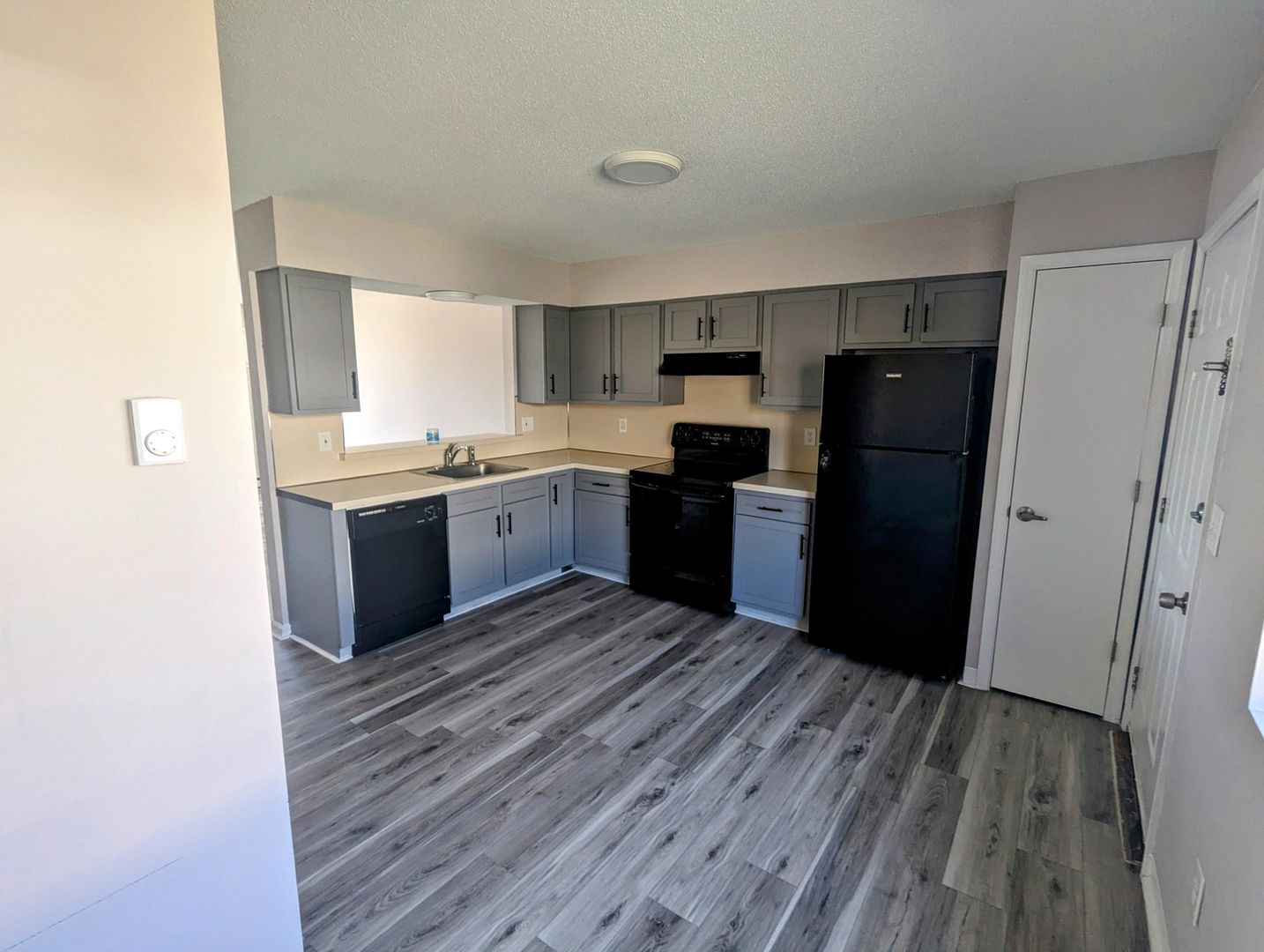 Waterbury Apartment: 42 Gayridge Road
