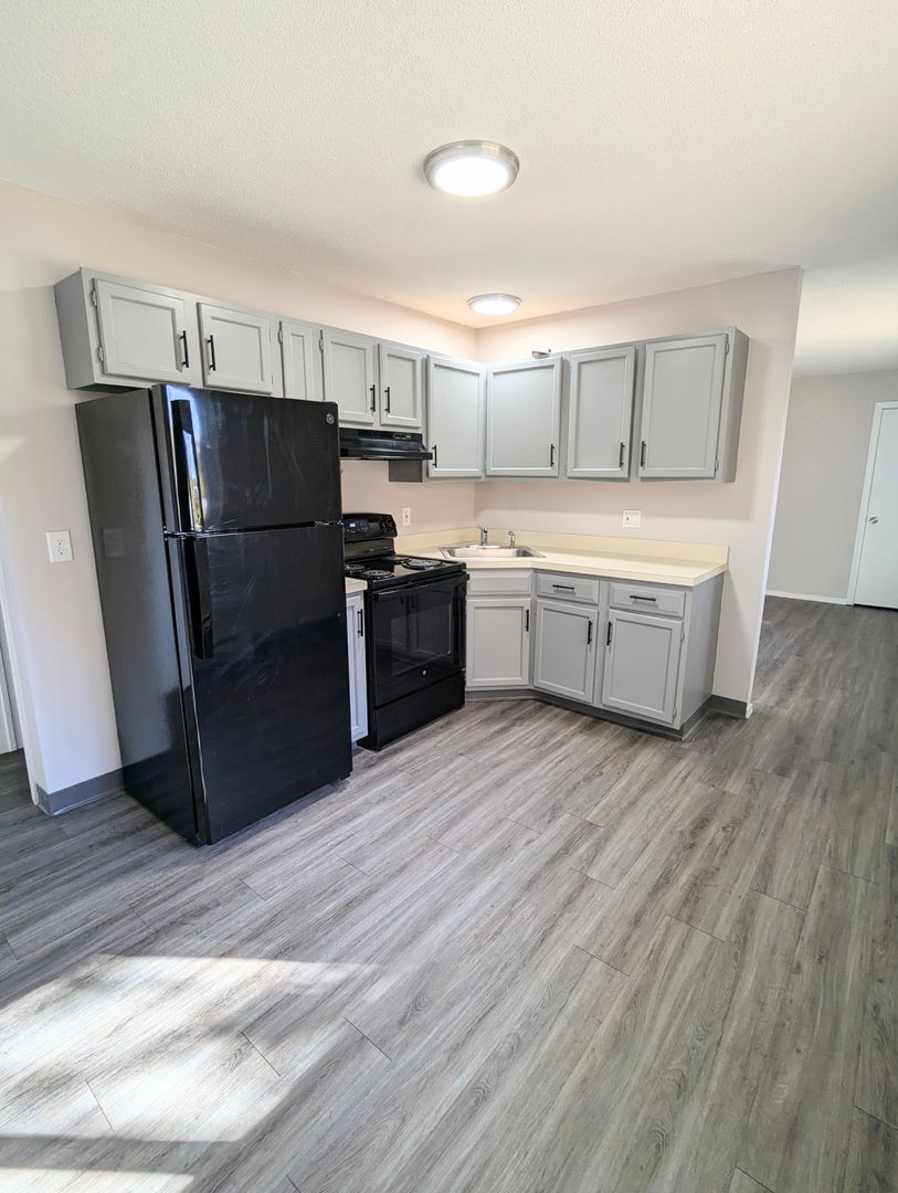 Waterbury Apartment: 86/76 Sherman Avenue