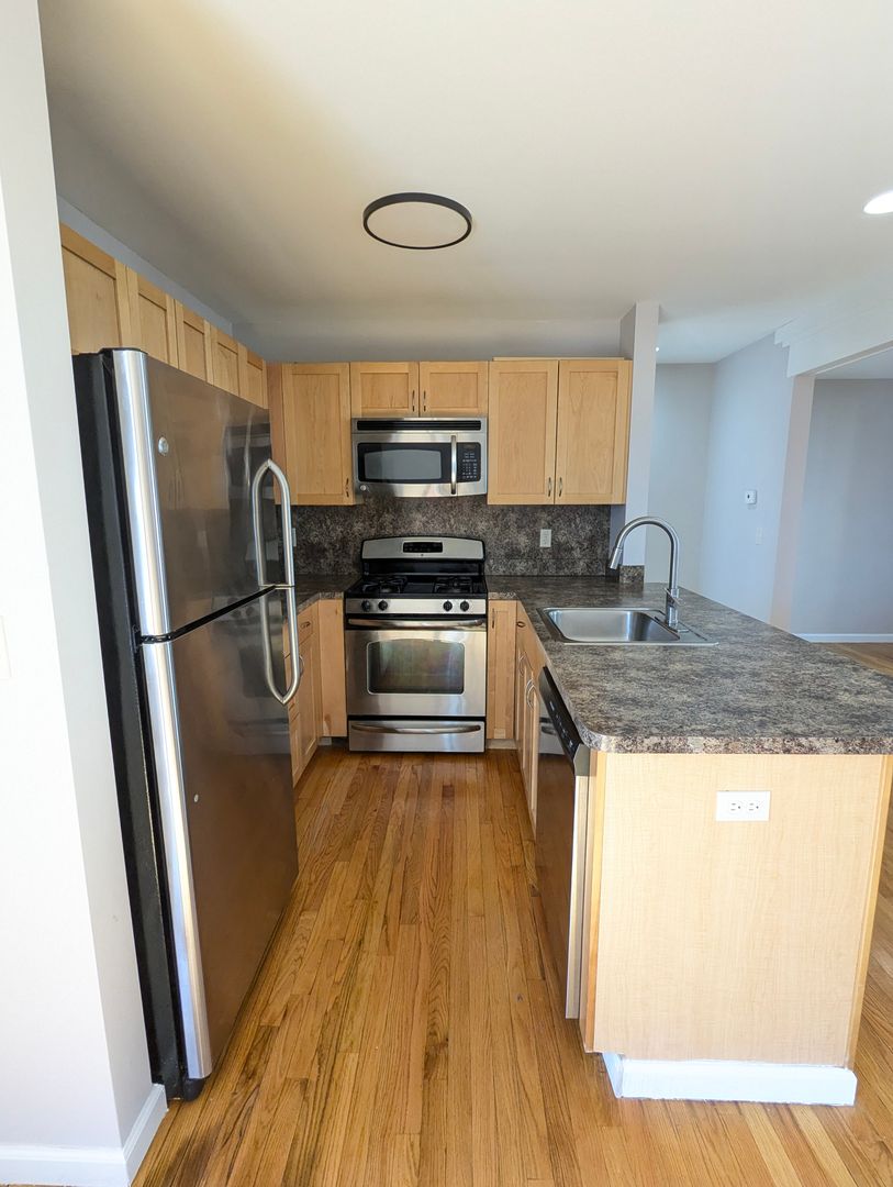 Waterbury Apartment: 151 Park Terrace
