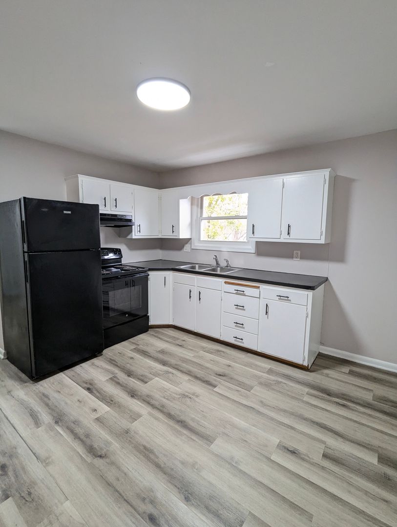 Waterbury Apartment: 136-168 Jersey Street