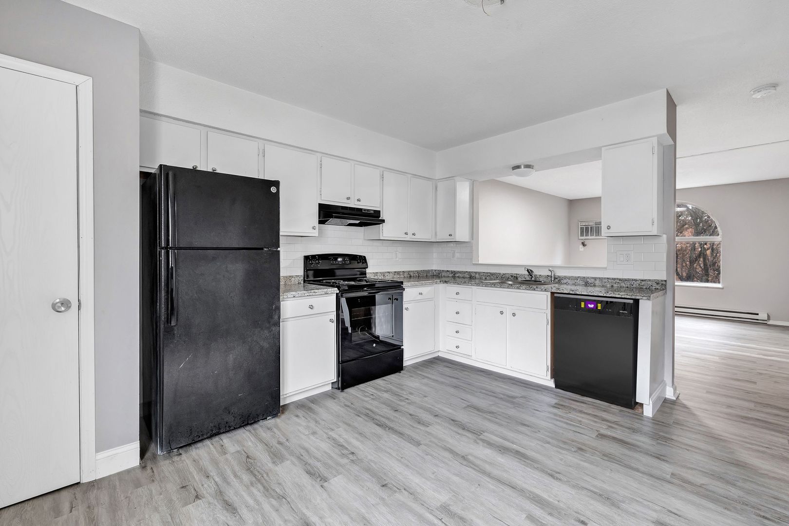 Waterbury Apartment: 42 Gayridge Road