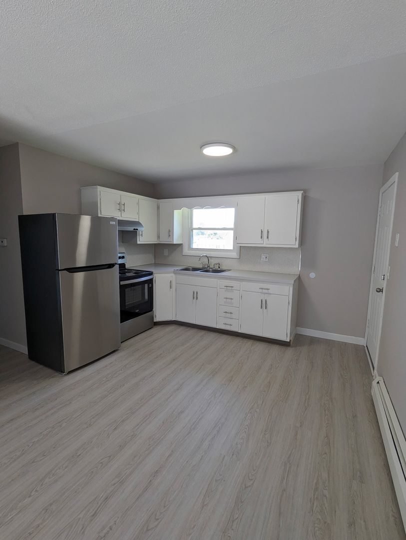 Waterbury Apartment: 136-168 Jersey Street
