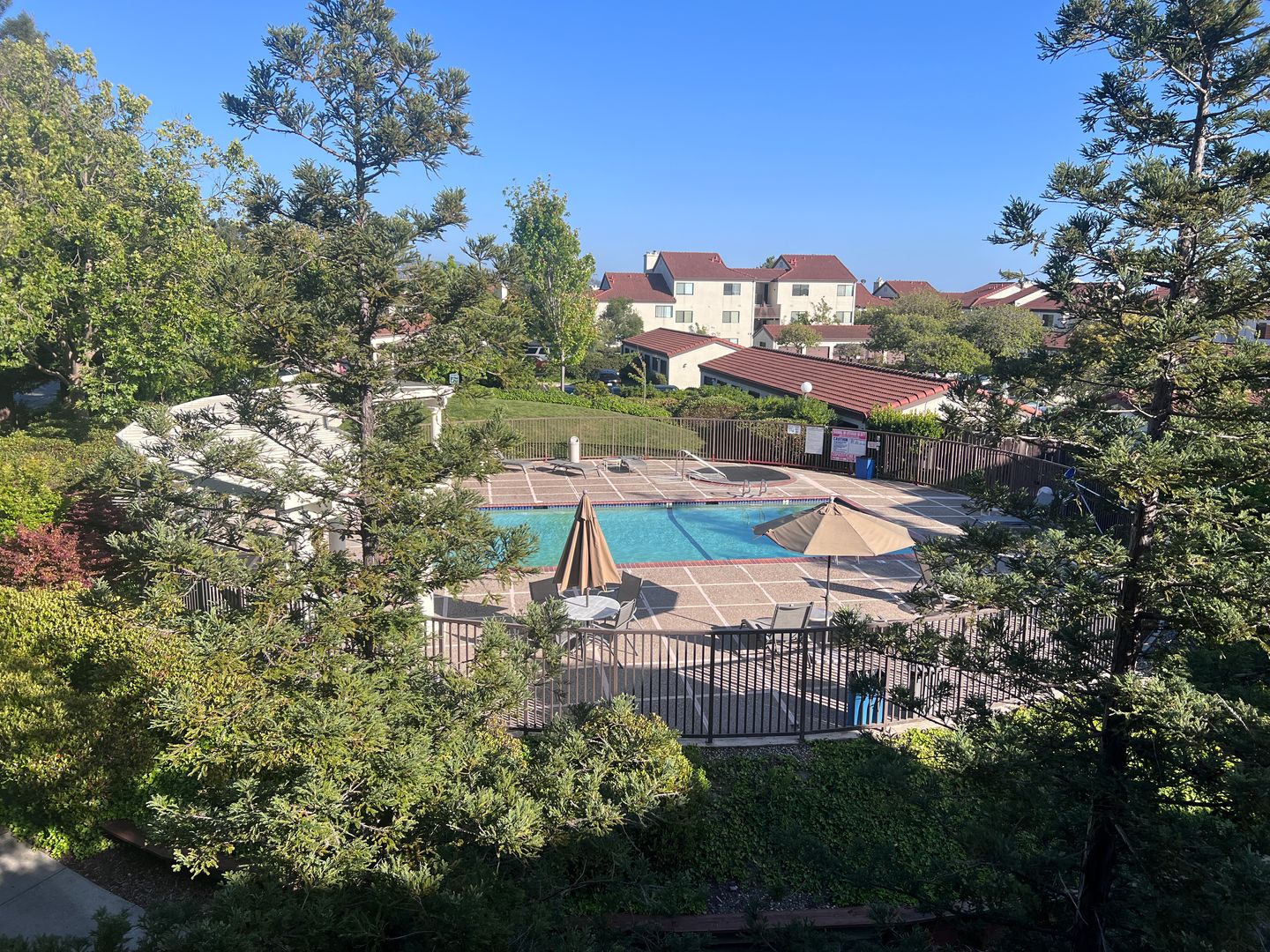 Hayward House: 21095 Gary Dr APT 303