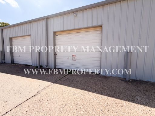 1300 W Main St, Unit 306 - Storage Space Available in Waxahachie, TX!