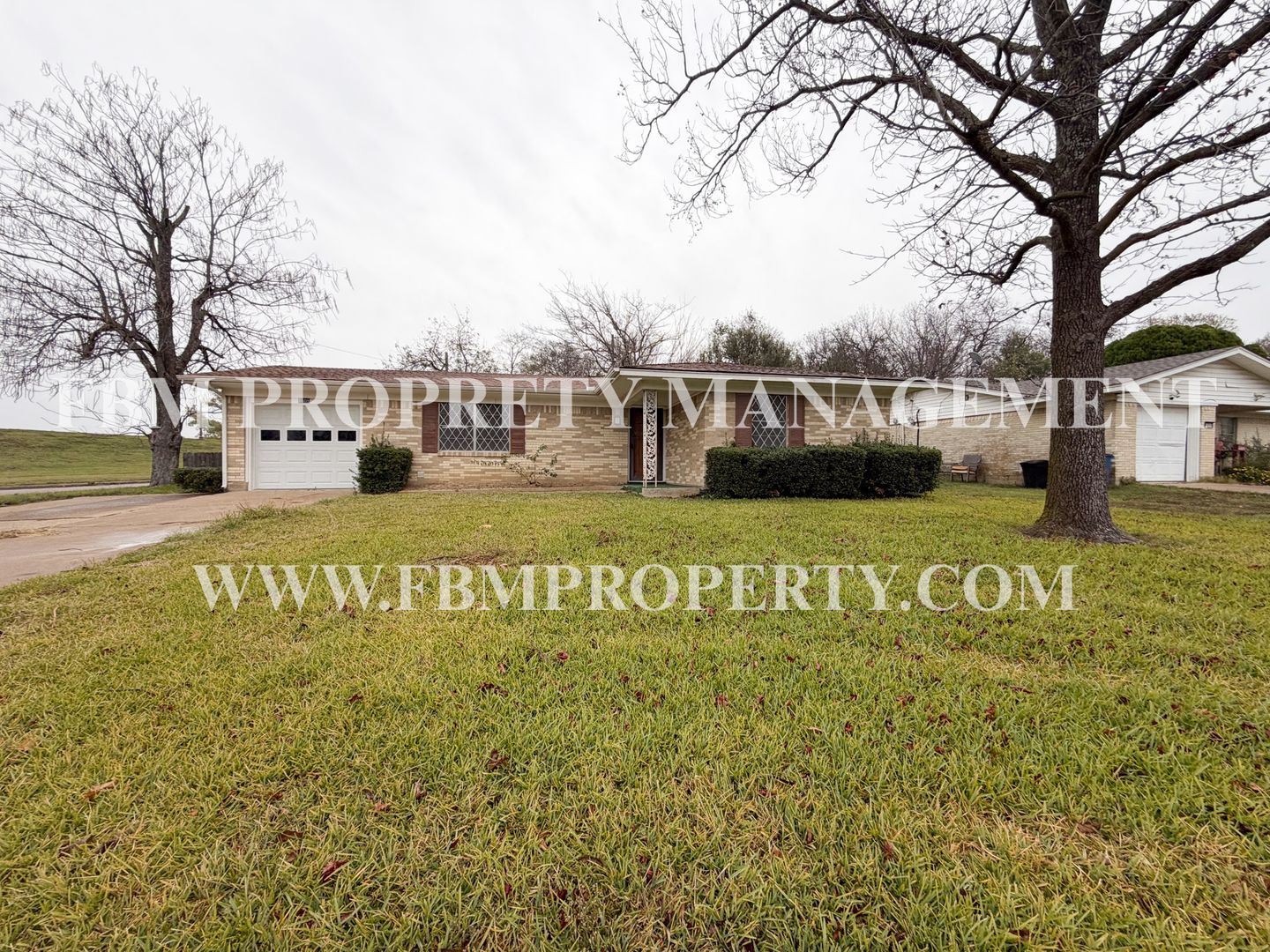 Ennis House: 1608 Nichols Street