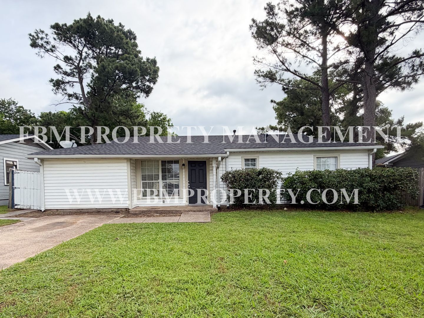 Ennis House: 136 Highland Drive