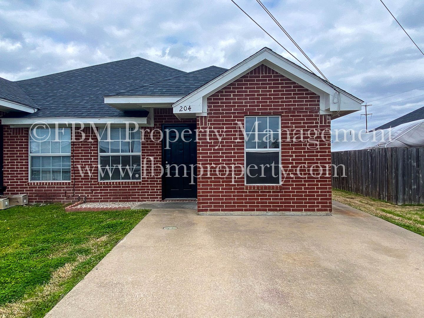 Palmer Multiplex: 204 & 206 W Lamar Street