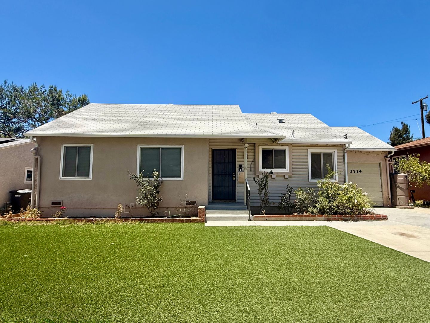 La Mesa House: 3714 Fairway Dr