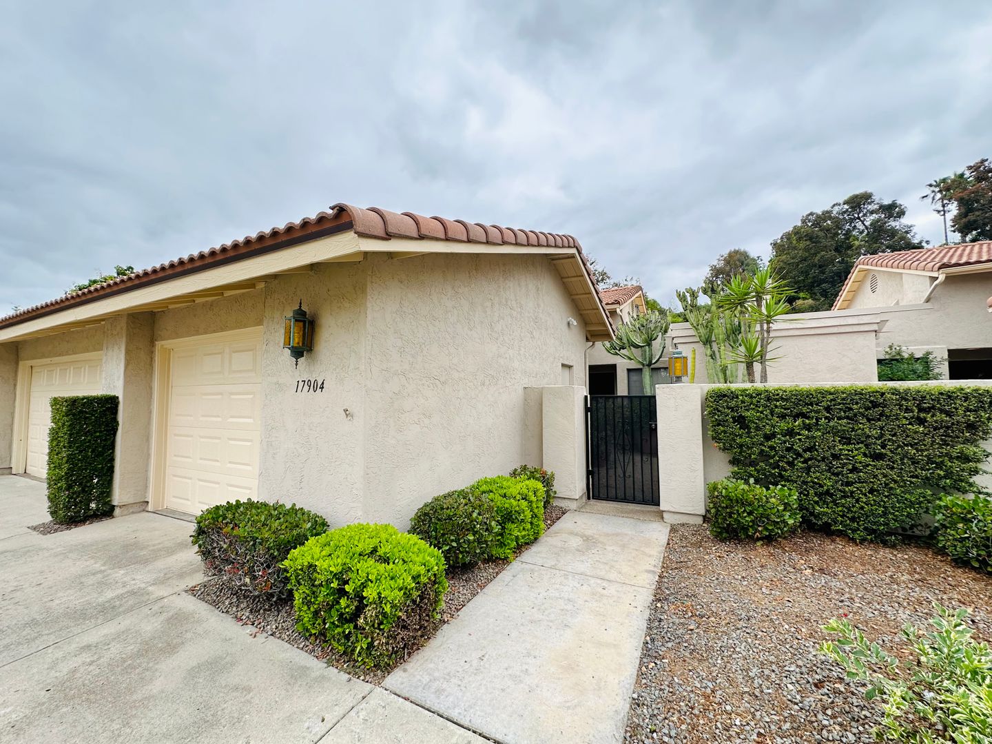 San Diego House: 17904 Avenida Cordillera