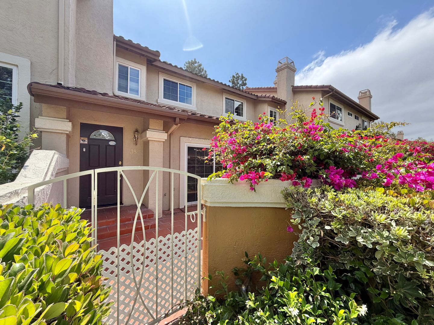 San Diego Townhome: 4030 Porte De Palmas #35