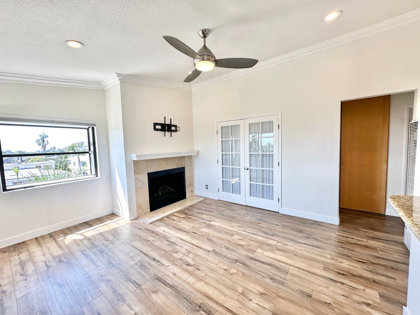 San Diego Condo: 3773 1st Ave Apt 7