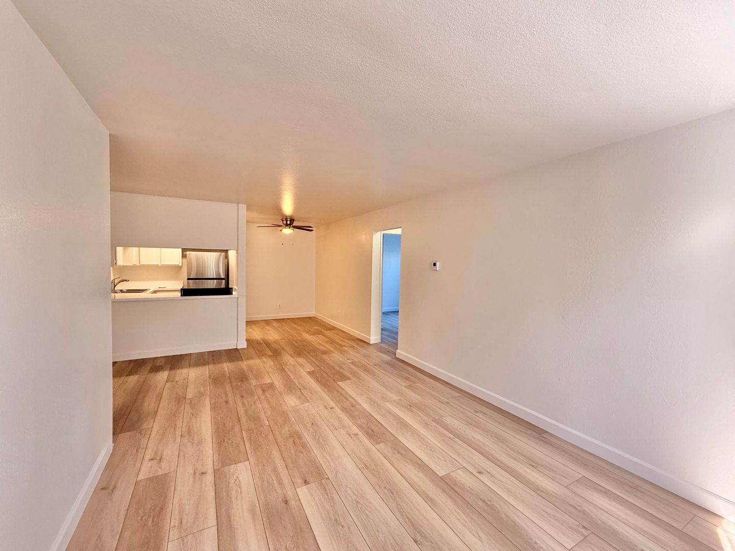 Imperial Beach Apartment: 1001-1015 Calla Avenue