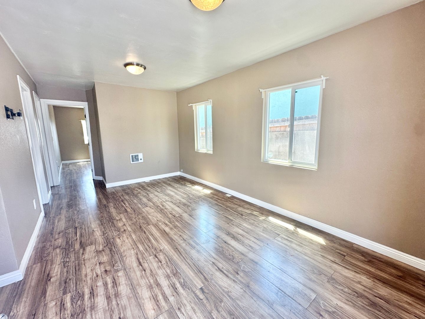 San Diego Apartment: 4041-43 National Ave