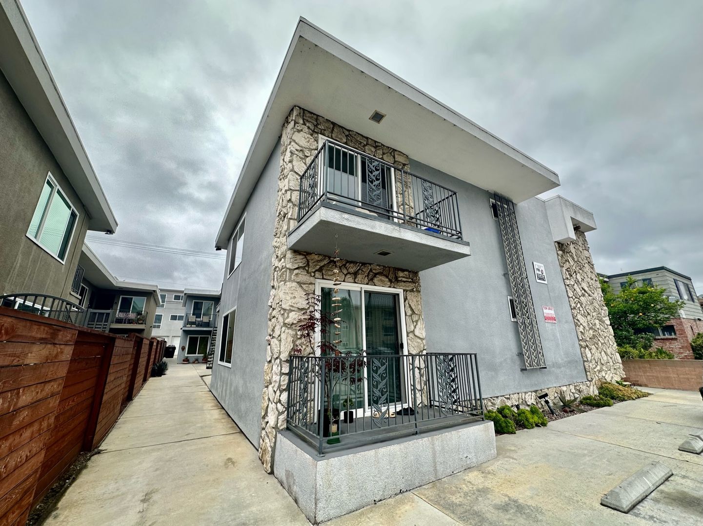 San Diego Apartment: 4136 Iowa Street