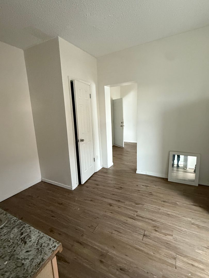 Rochester Apartment: 950 St Paul St