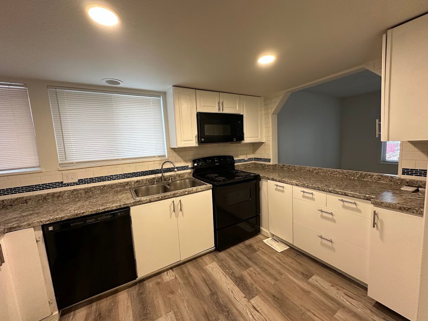 Aurora Townhome: 2303 S Jamaica St