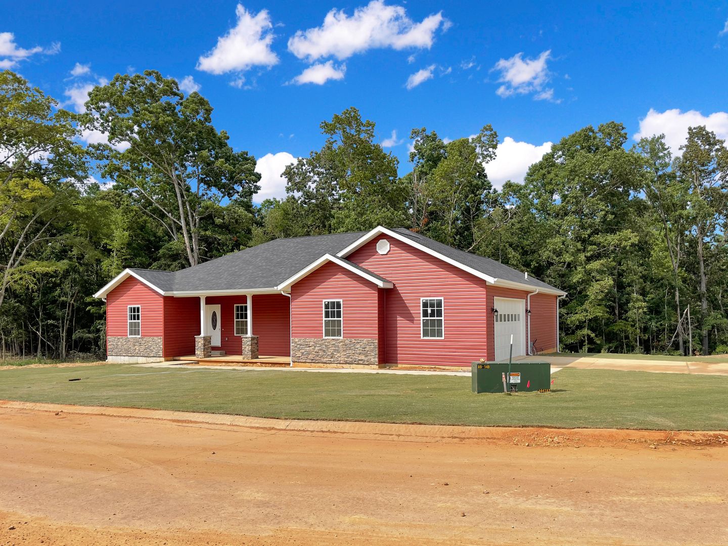 Poplar Bluff. House: 101 Lanee Lane