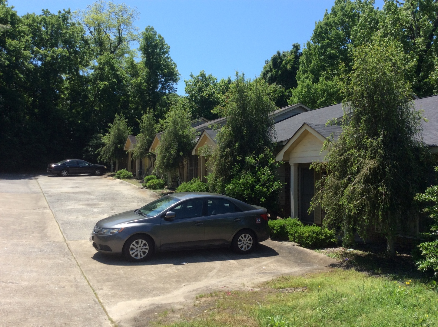 Columbus Apartment: 301 Leary Avenue