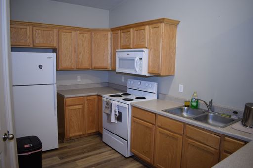 Timpanogos Gateway-Currently rented to women – photo 1