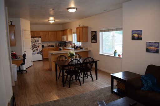 Timpanogos Gateway-Currently rented to women – photo 1
