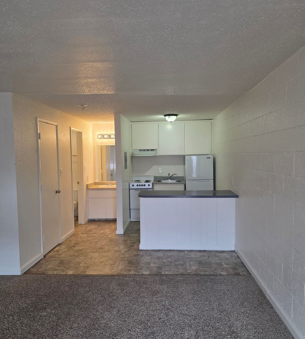 Carson City Apartment: 3300-3330  Imperial Way