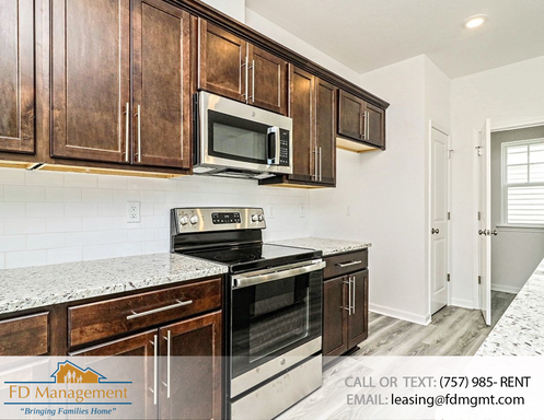New 3 Bedroom 3.5 BA in Grafton School District!