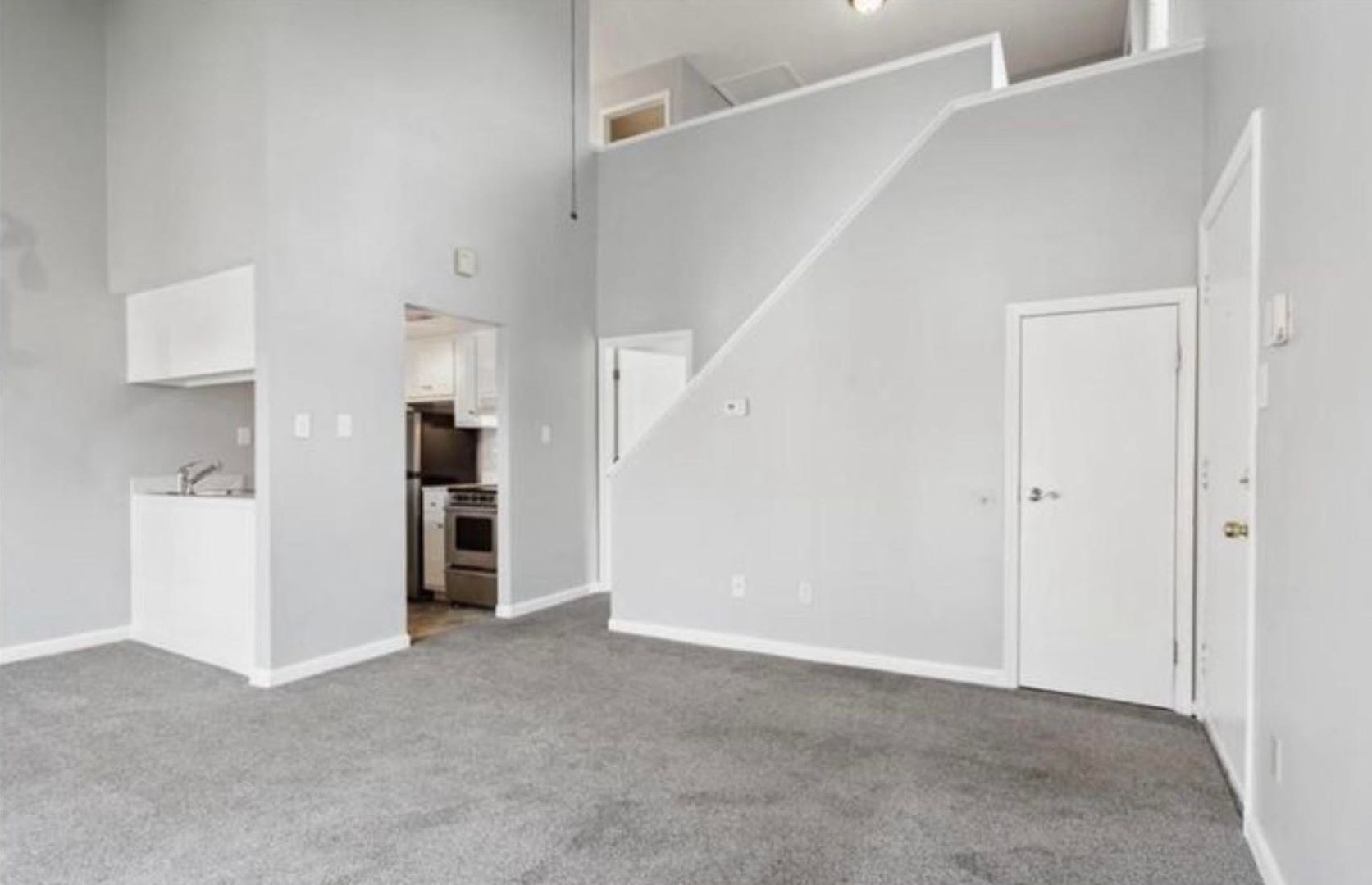 Hampton Condo: 103 Hampton Club Dr #4