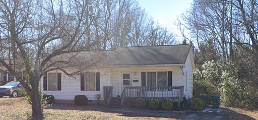 Newly Renovated!! 3 Bed 2 Bath in Winston Salem!! – photo 1