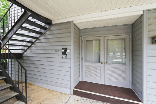 Charming & Spacious Condo w/ Sunroom in Desirable Winston-Salem Location!! – photo 1