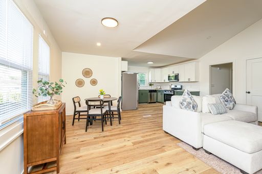 Queen’s Quarters! 6BR 3B Near Atrium Health & WFU – photo 1